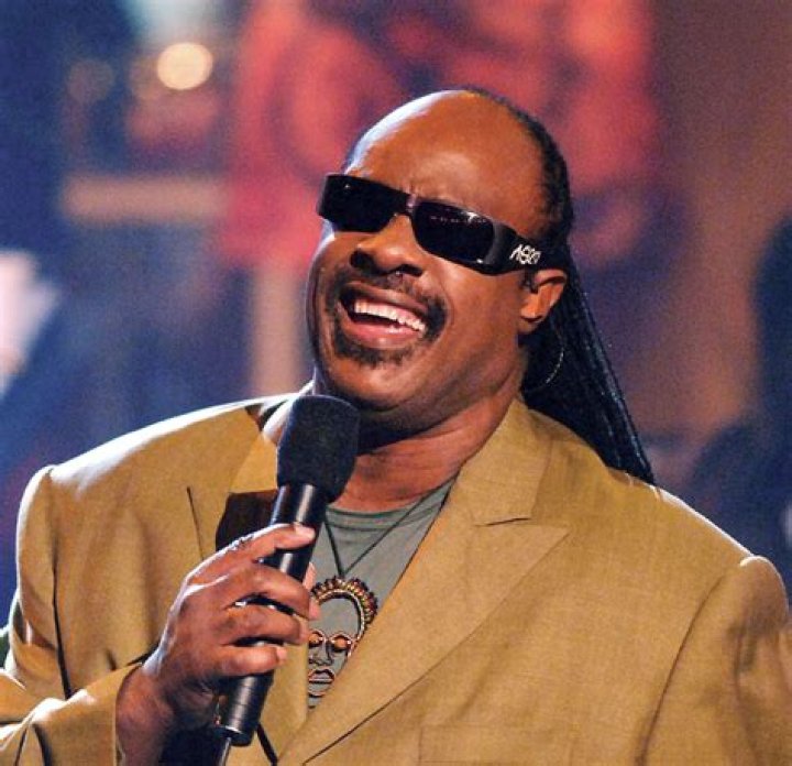 About Stevie Wonder Marital History