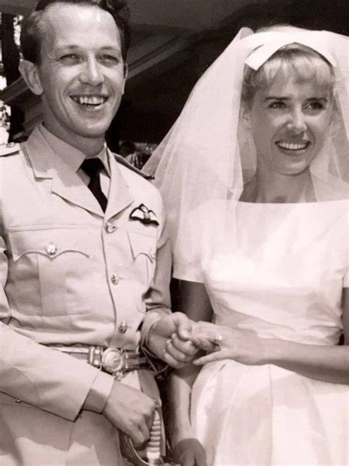 Guy Pearce Parents: Meet Stuart Pearce And Anne Cocking