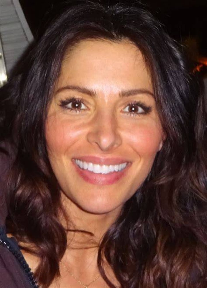Sarah Shahi Parents: Meet Abbas Jahansouzshahi and Mahmonir Soroushazar
